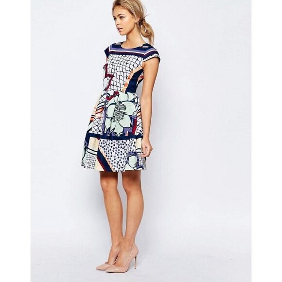 BNWT Ted Baker London Tribal WRENNIE Print Cap Sleeve Dress - Picture 2 of 12